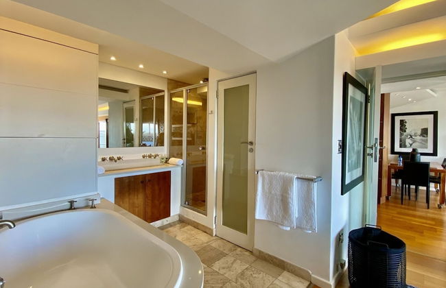 Clifton YOLO Spaces – Clifton Beachfront Executive - Foto 25
