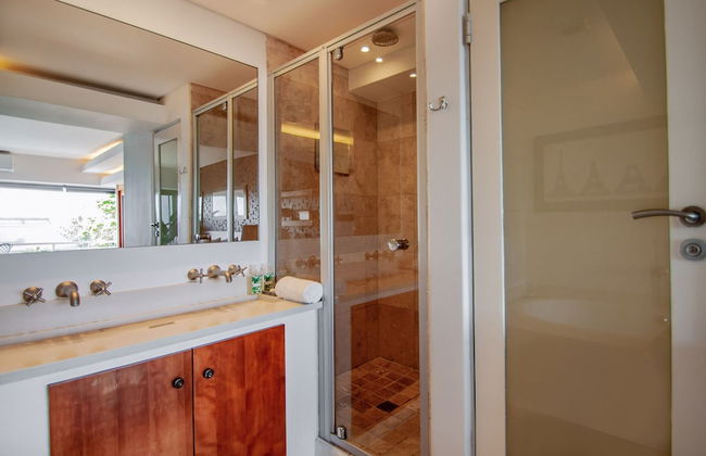 Clifton YOLO Spaces – Clifton Beachfront Executive - Foto 20