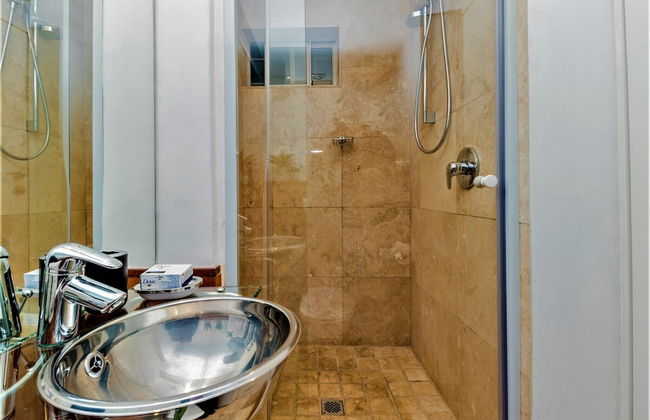 Clifton YOLO Spaces – Clifton Beachfront Executive - Foto 31