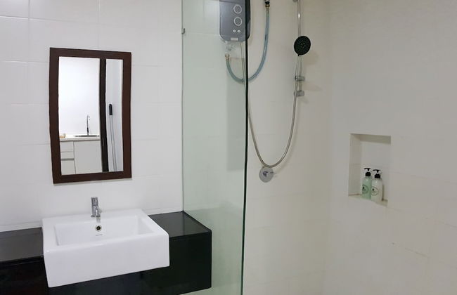 Euzmo Residences at Trefoil - Foto 39