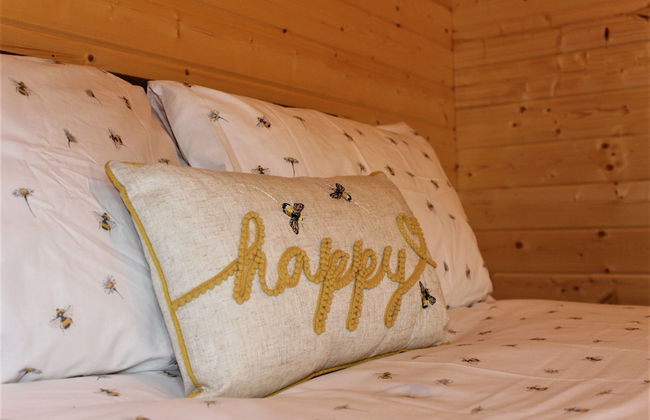 Stunning 5-bed Cabin in Ashton Under Hill - Foto 5