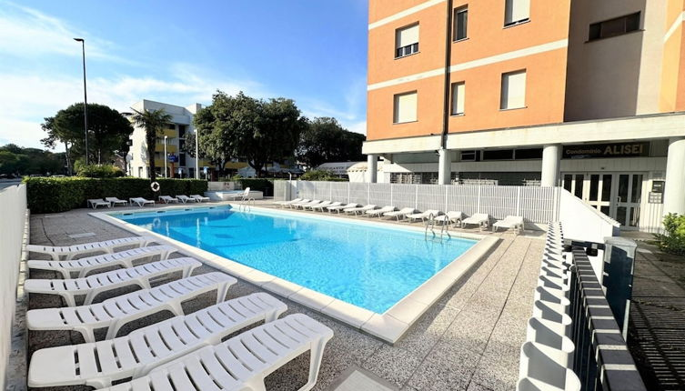 Photo 1 - Flat in a Building With a Beautiful Pool - Beahost