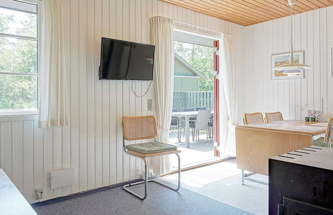 6 Person Holiday Home in Nexo - Foto 6