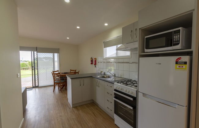 Gum Tree Caravan Park - Photo 6