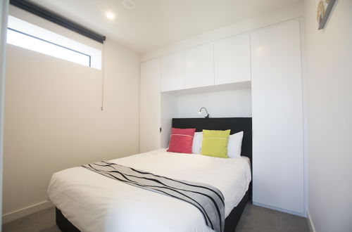 Photo 14 - Platinum City Serviced Apartments