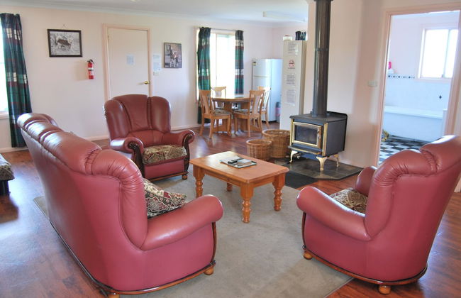 High Country Trail Rides & Farm Stay - Photo 5