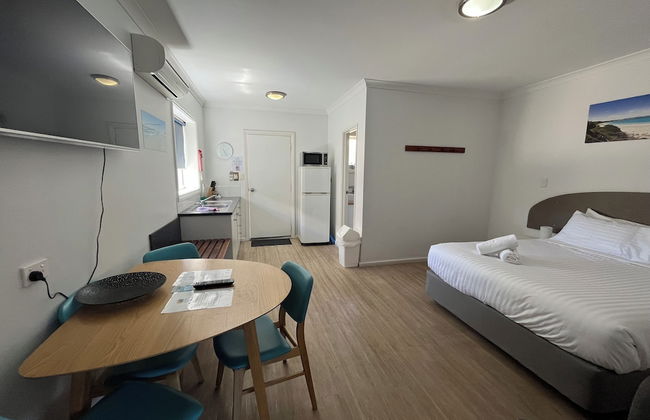 Clearwater Motel Apartments - Photo 8