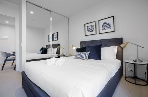 Foto 2 - Designer 2BR With Carpark Monash Uni@caulfield