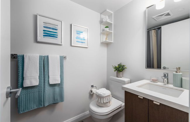 QuickStay Yorkville Condo - Yonge & Bloor - Foto 22