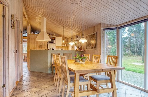 Photo 9 - 10 Person Holiday Home in Fjerritslev