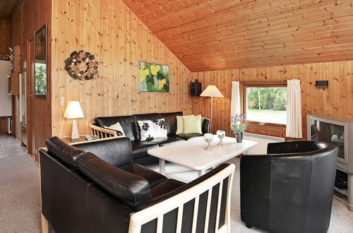 Photo 9 - 6 Person Holiday Home in Idestrup