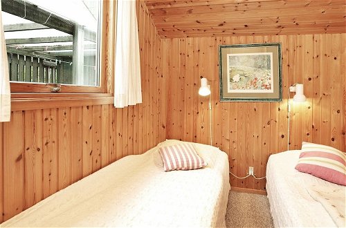 Photo 5 - 6 Person Holiday Home in Idestrup