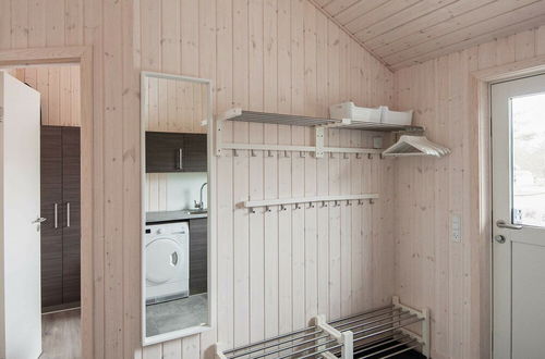 Photo 4 - Swanky Holiday Home in Blåvand With Whirlpool