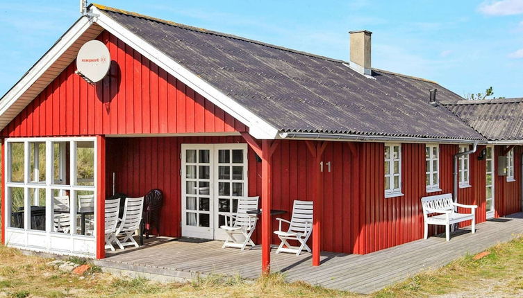 Photo 1 - 6 Person Holiday Home in Hvide Sande