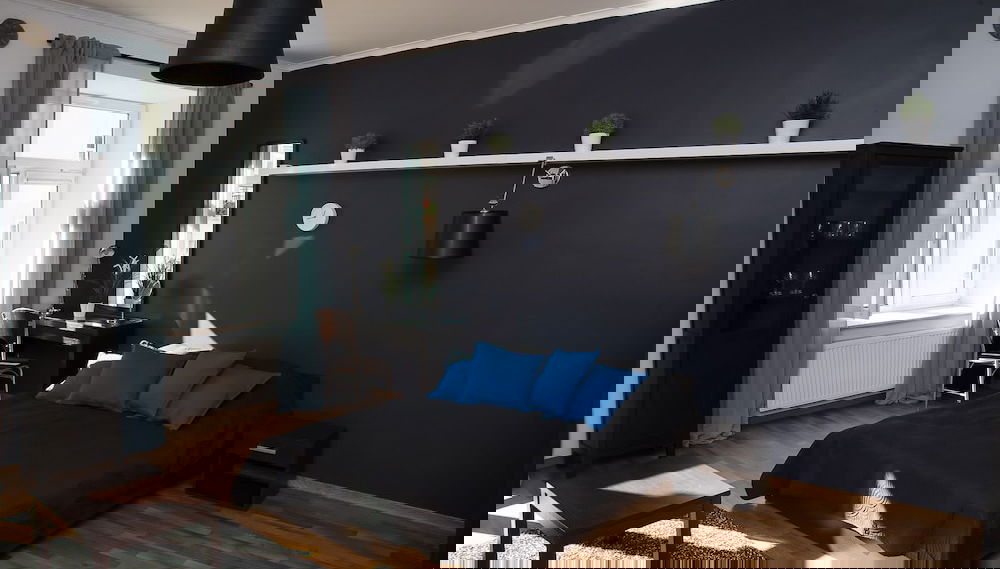 Primary image