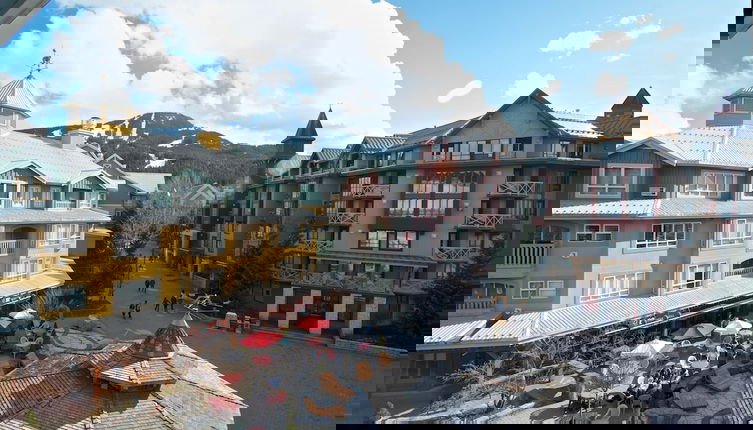Foto 1 - Whistler Blackcomb VR at Town Plaza