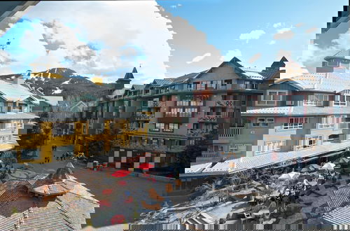 Foto 1 - Whistler Blackcomb VR at Town Plaza