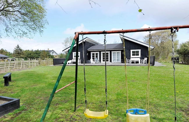 8 Person Holiday Home in Blavand - Foto 20