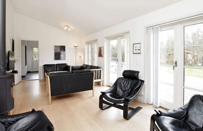 8 Person Holiday Home in Blavand - Foto 9