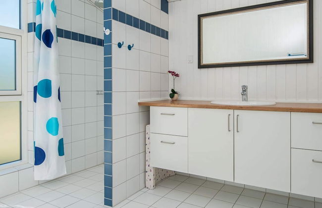 6 Person Holiday Home in Knebel - Foto 10