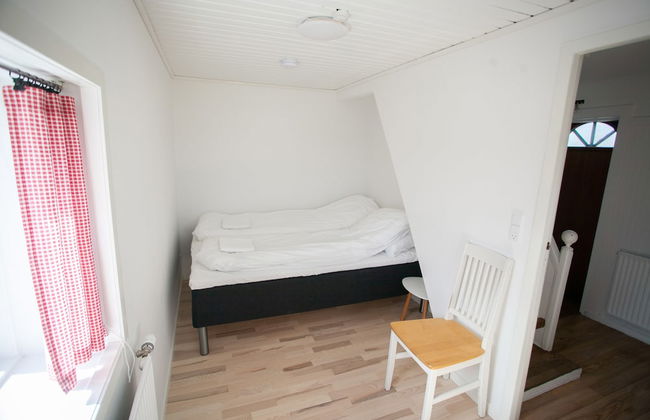 Red Robin - Vacation homes next to Svartifossur waterfall - Photo 6