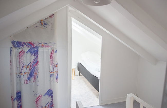 Red Robin - Vacation homes next to Svartifossur waterfall - Photo 12