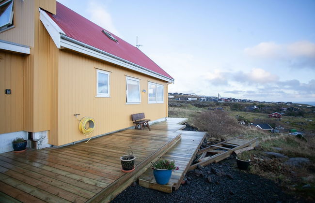 Red Robin - Vacation homes next to Svartifossur waterfall - Photo 43