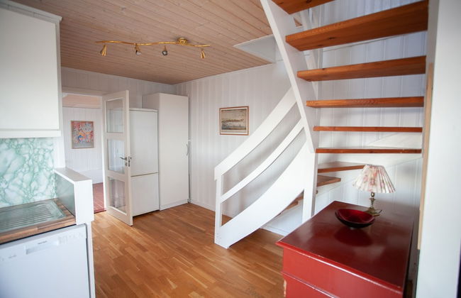 Red Robin - Vacation homes next to Svartifossur waterfall - Photo 23