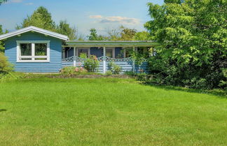 Photo 1 - Quaint Holiday Home in Hovedstaden near Sea