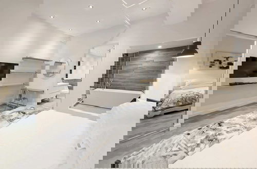 Photo 5 - Holland Hotel by Simplissimmo