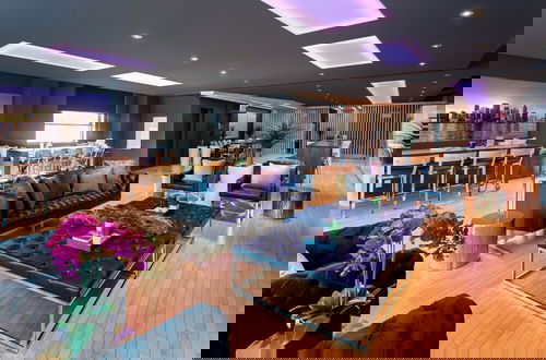 Photo 51 - Holland Hotel by Simplissimmo