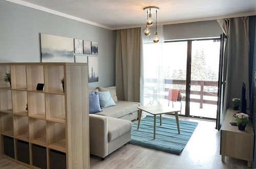 Photo 10 - Beautiful and Bright Apartment