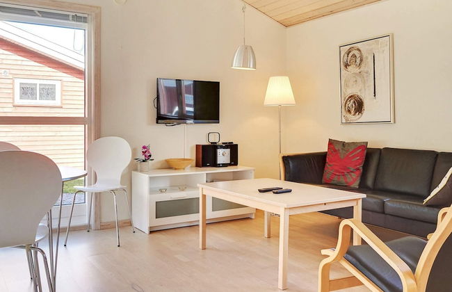 6 Person Holiday Home in Gudhjem-by Traum - Photo 12