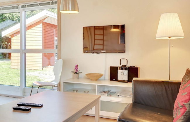 6 Person Holiday Home in Gudhjem-by Traum - Photo 9