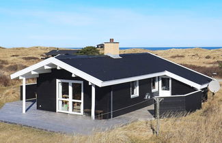 Photo 1 - 6 Person Holiday Home in Hirtshals