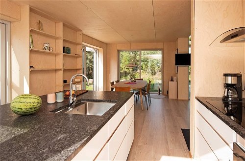 Foto 8 - 6 Person Holiday Home in Romo