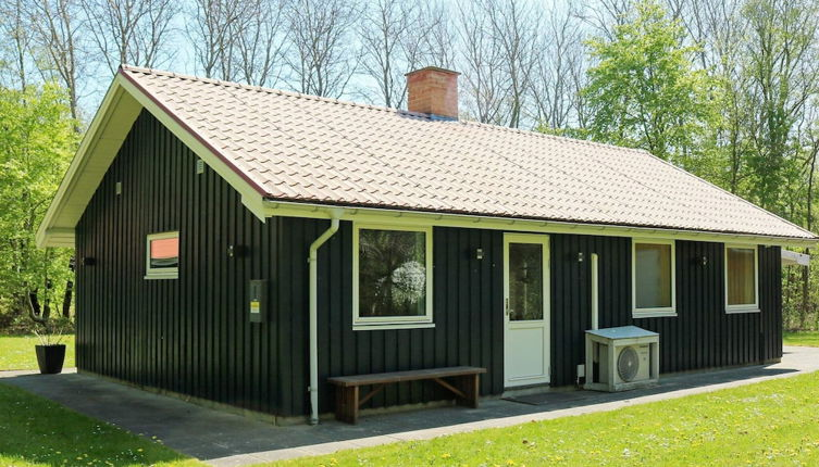 Photo 1 - 6 Person Holiday Home in Hadsund