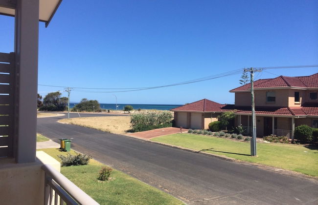 Busselton Holiday Home - Foto 10