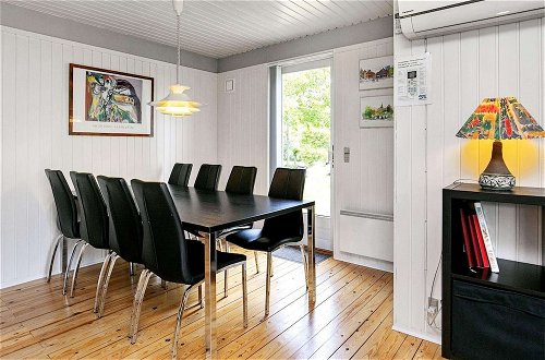 Photo 9 - 8 Person Holiday Home in Hojslev