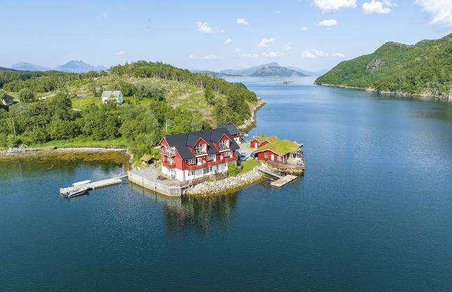 Brygga på Dønna - Foto 1