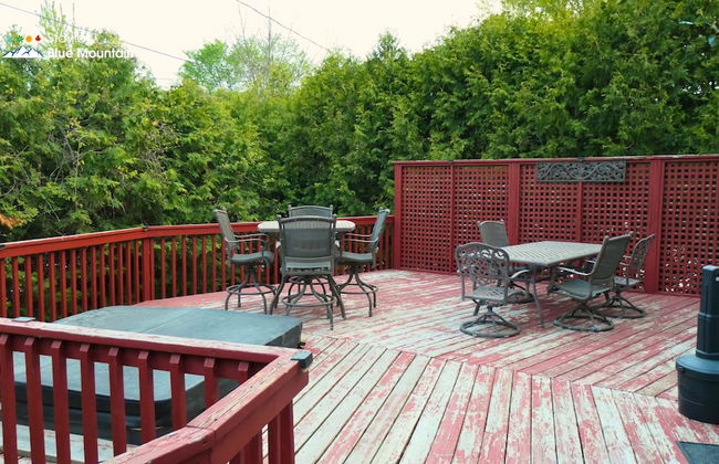 Mountain Views, Steps to BM Village, Hot Tub, BBQ. - Foto 23