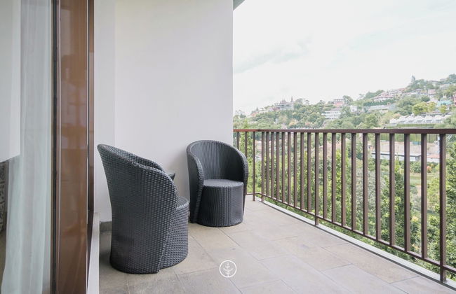 Chamomile Hill View 6BR Villa pool and movie room - Foto 26