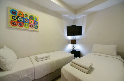 Foto 4 - Royalty Suites