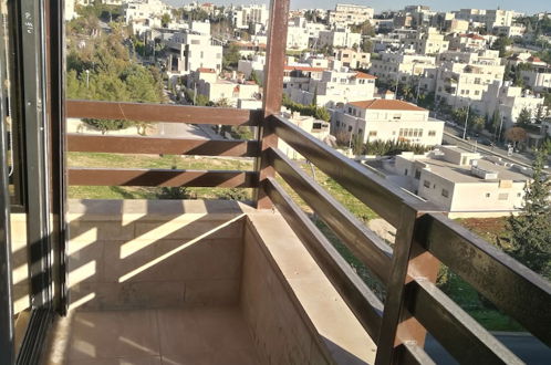 Foto 1 - Cozy Dair Ghbar Apartments