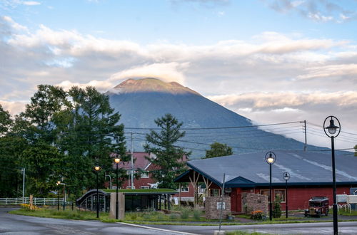 Photo 41 - Trailside Apartments & Chalet