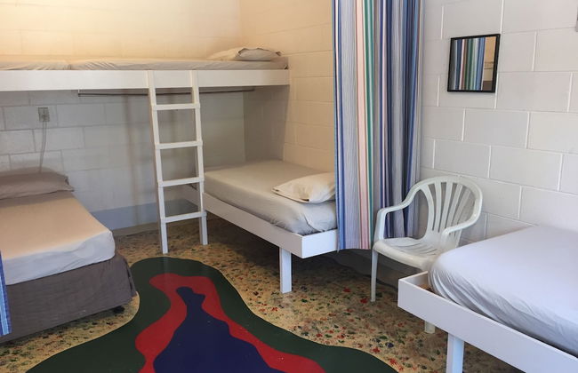 Bay of Islands Holiday Park - Photo 3