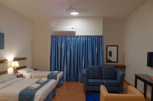 Photo 4 - Maytower Apartment