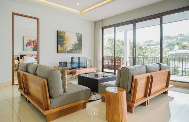 Mentari Hill View 8 BR heated pool and movie room - Foto 1