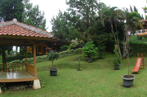 Foto 19 - Villa ChavaMinerva Istana Bunga-Lembang