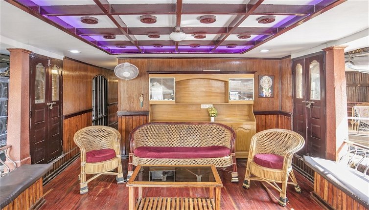 Photo 1 - GuestHouser 3 BHK Houseboat 147b